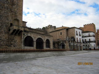 Caceres2